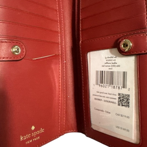 Kate Spade Red Saffiano leather Wallet nwt - Picture 3 of 4